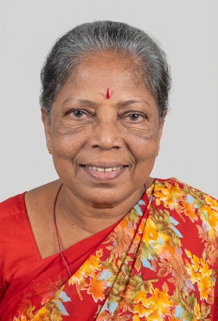 Laxmi Kamble - Part time Cleaner and Cook and Patient Care and Elderly Care and Baby Sitter in Kandivali West in Mumbai